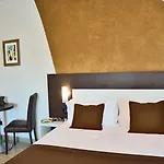 Luxor Hotel