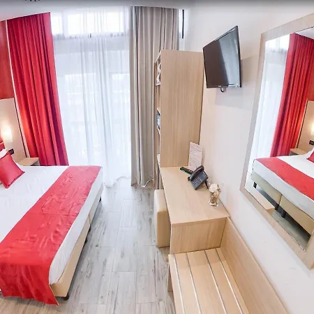מלון Luxor 3*