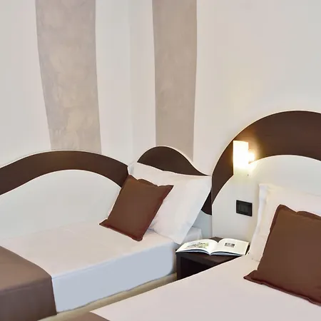 Luxor Hotel